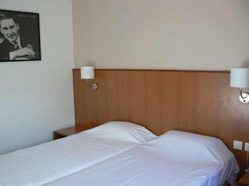 Brit Hotel Confort Rouen Centre Kamer foto
