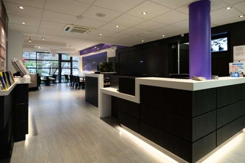 Brit Hotel Confort Rouen Centre Interieur foto